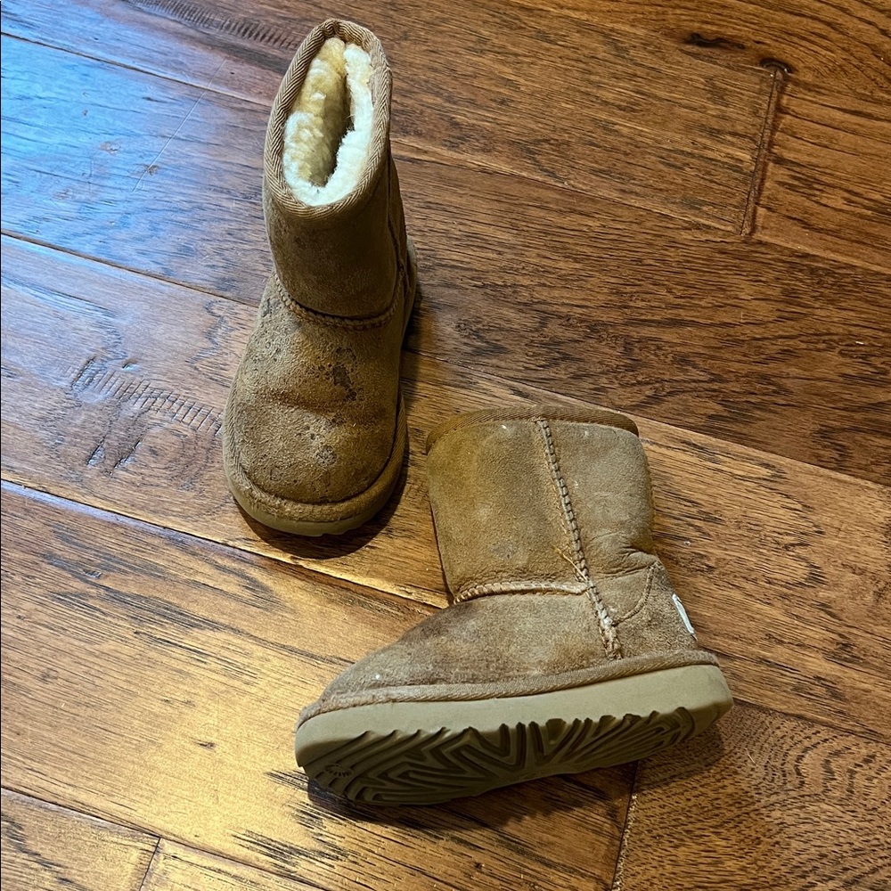 UGG Classic Brown Shearling Boots